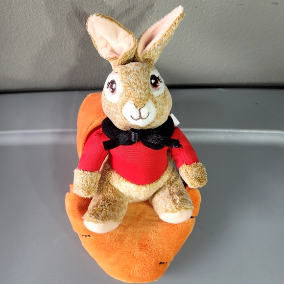 Peter Rabbit Plush - Picture 2 of 7